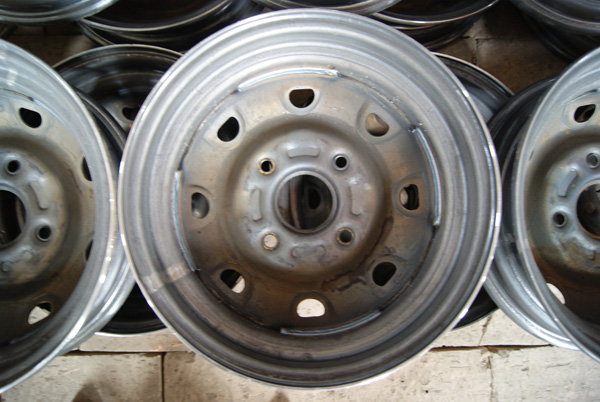 摩托車鋼圈尺寸 摩托車鋼圈尺寸